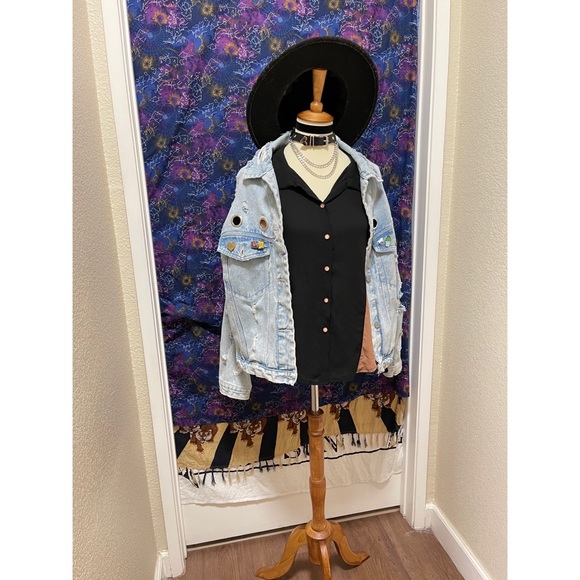 🌈 Lovely minimalist button top - Picture 10 of 10